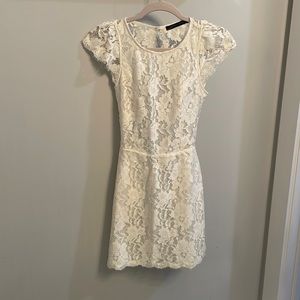 Signature 8 dress size small